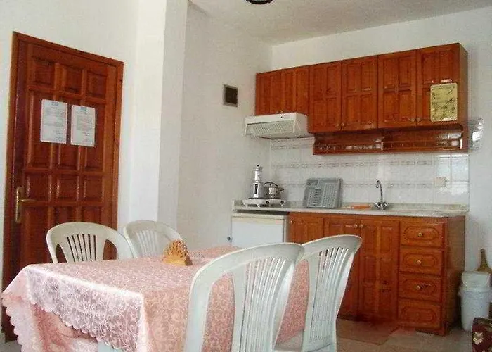 Sahin Apart & Hotel Отель Бодрум